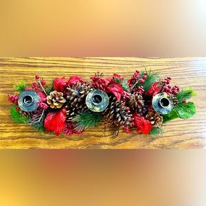 Vintage Christmas candle runner